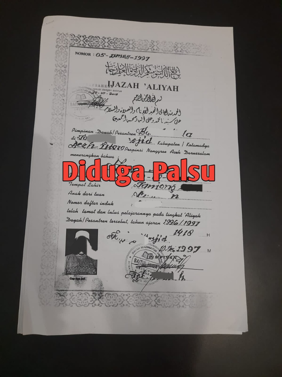 Foto: Diduga Ijazah Palsu