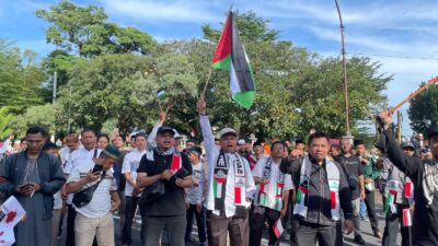 Ribuan Warga Padati Masjid Raya Medan, Suarakan “Sumatera Utara Lawan Genosida” untuk Palestina