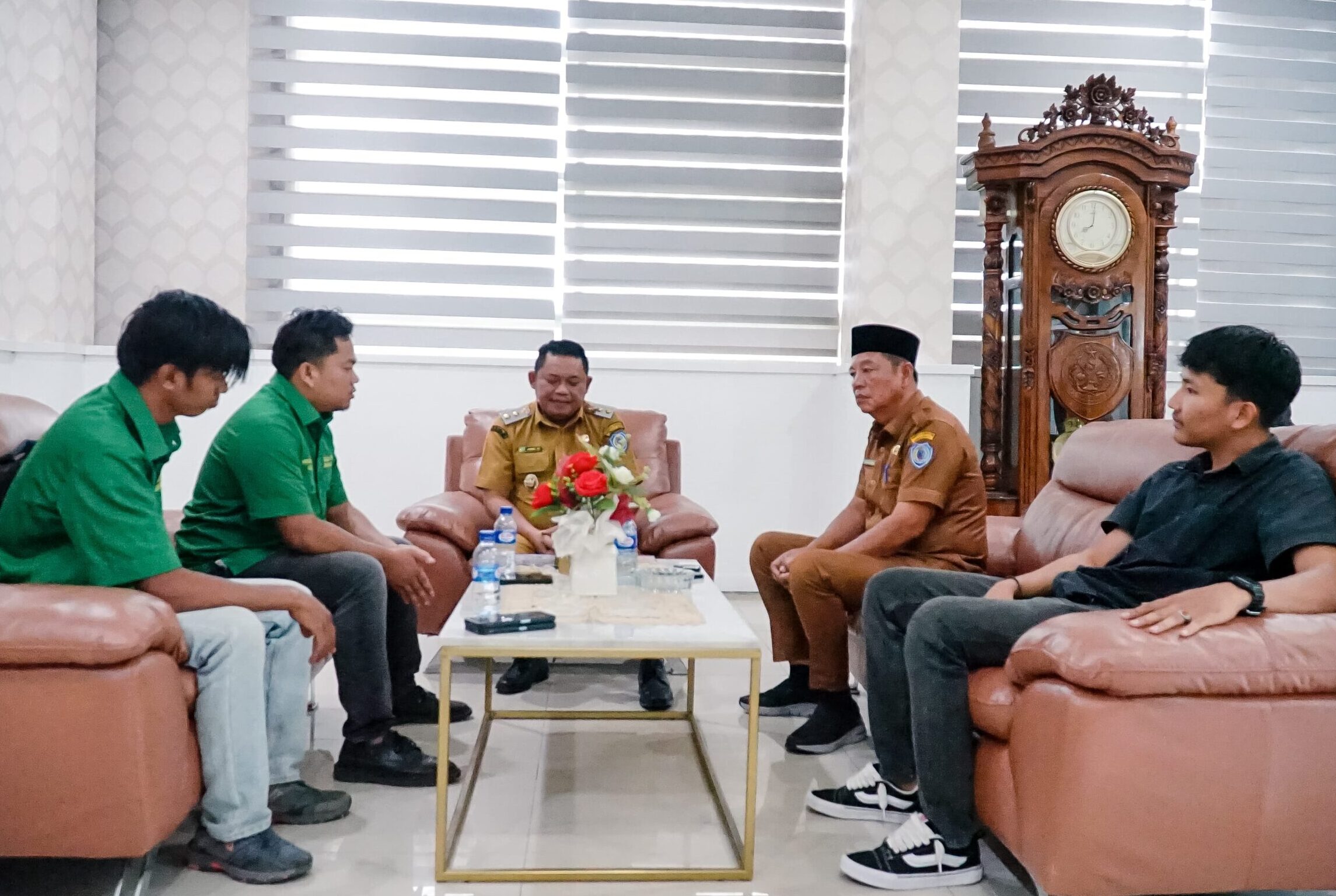Wabup Labuhanbatu Terima Audiensi PD Pemuda Persis Labuhanbatu Raya, Bahas Pemberdayaan Ekonomi Umat