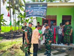 9 Tahun Menempati di Rumah Bekas Pos Brimob, Isak Tangis Nek Yusuf Pecah Saat Terima Kunci Rumah Bantuan dari Dandim Aceh Utara