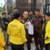 Hantam Kejatisu Pakai Mobil Tempur, Mahasiswa Labusel Minta Kasus Korupsi Dinsos 1,9 M Diambil Alih!
