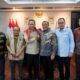 Terbang ke Jakarta, Bupati Karo Temui Menkop Ferry Juliantono Bahas Koperasi Modern Sampai Undang ke Festival Bunga dan Buah