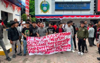 FKKSU Gedor Diskominfo Sumut: Bongkar Dugaan Korupsi Anggaran dan Semprot Pejabat Asyik Joget Pas Mahasiswa Aksi!
