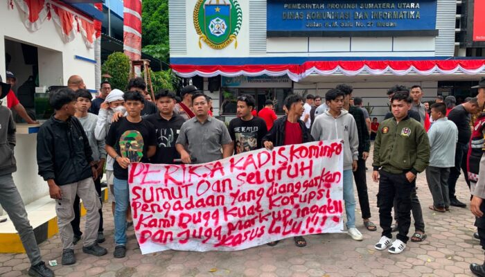 FKKSU Gedor Diskominfo Sumut: Bongkar Dugaan Korupsi Anggaran dan Semprot Pejabat Asyik Joget Pas Mahasiswa Aksi!